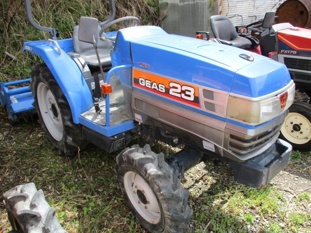 TG23 4WD