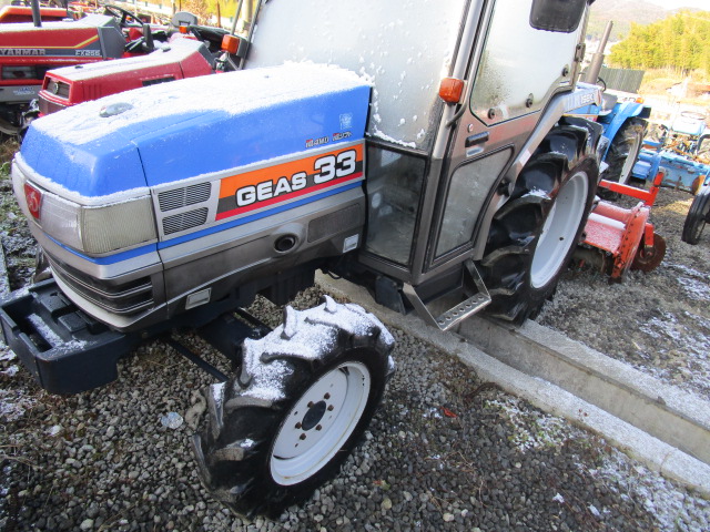 TG33 4WD
